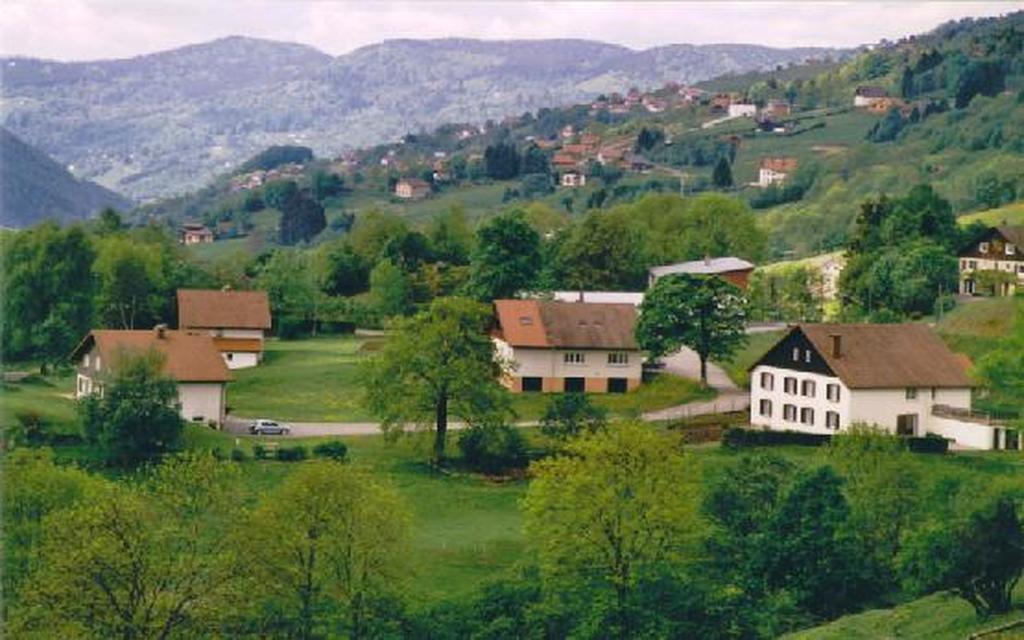 Les Chantenees Hotel La Bresse Buitenkant foto